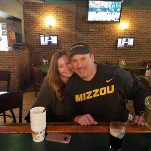 Meet your Posher, Sharon